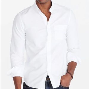 Men’s size L White Oxford